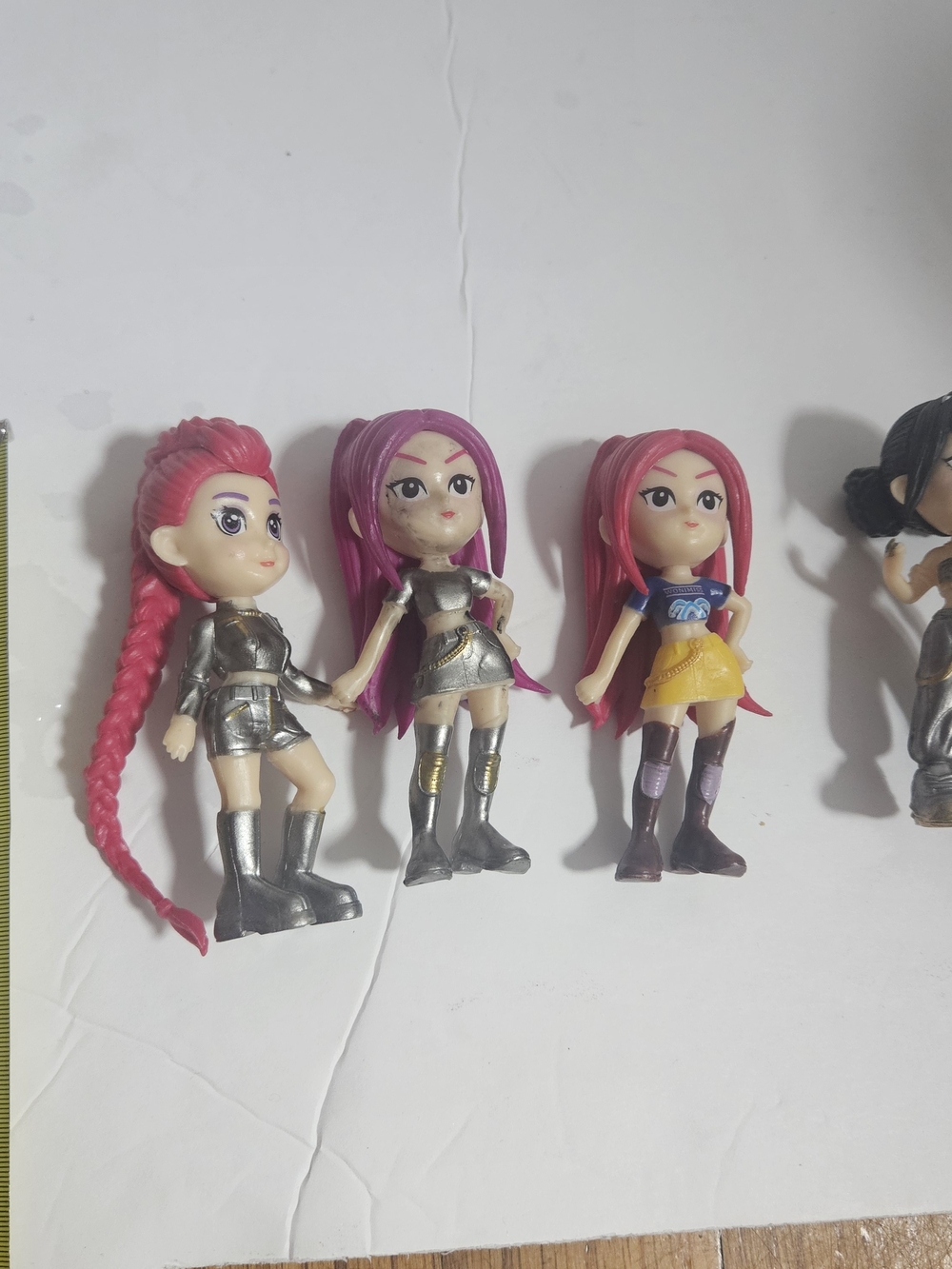 K Pop RUMI Demon HUNTERS figures